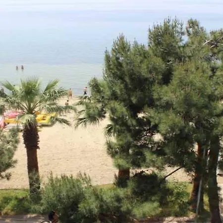 Ξενοδοχείο Tuana 2*