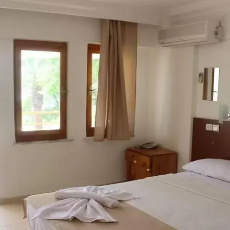 Tuana Ξενοδοχείο 2*